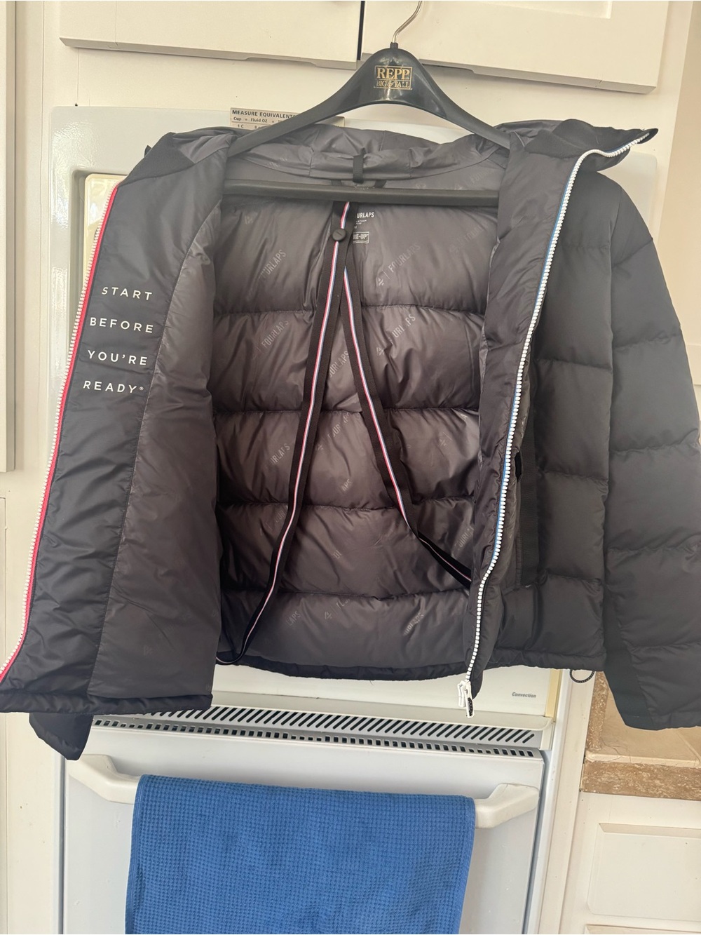 Women's Black Hooded Puffer Jacket with Tricolor Zip